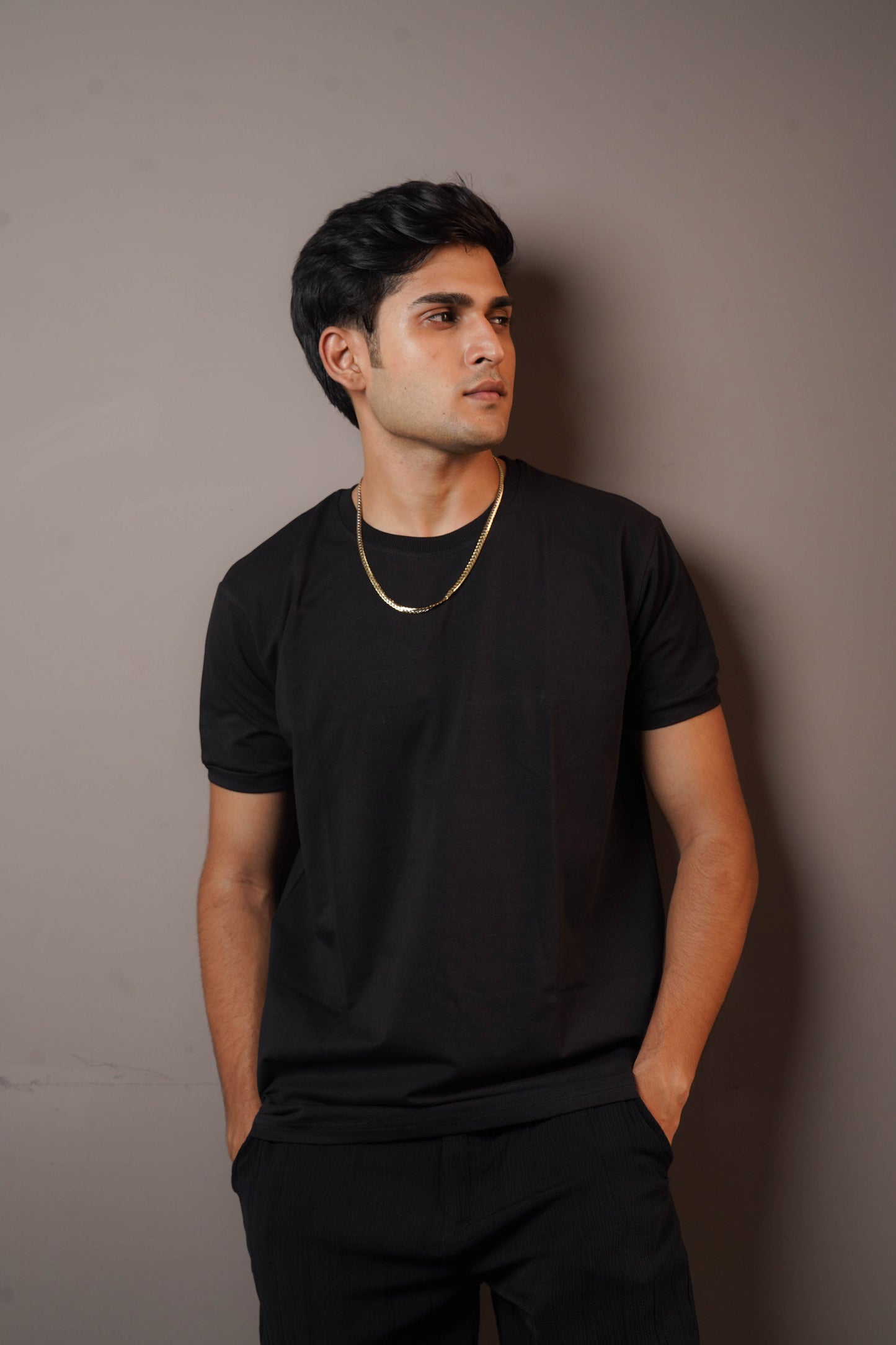 Black Pure Cotton Plain Tshirt