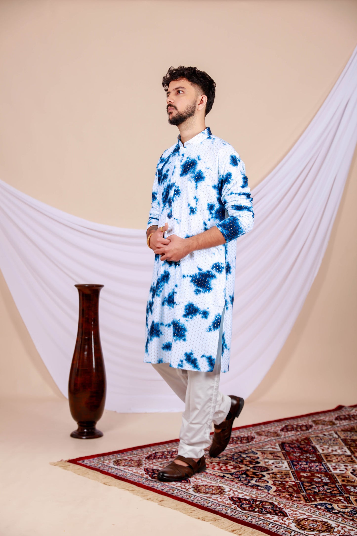 White Lucknowi Kurta With Jari Printed Blue Splash Pattern (Only Kurta)