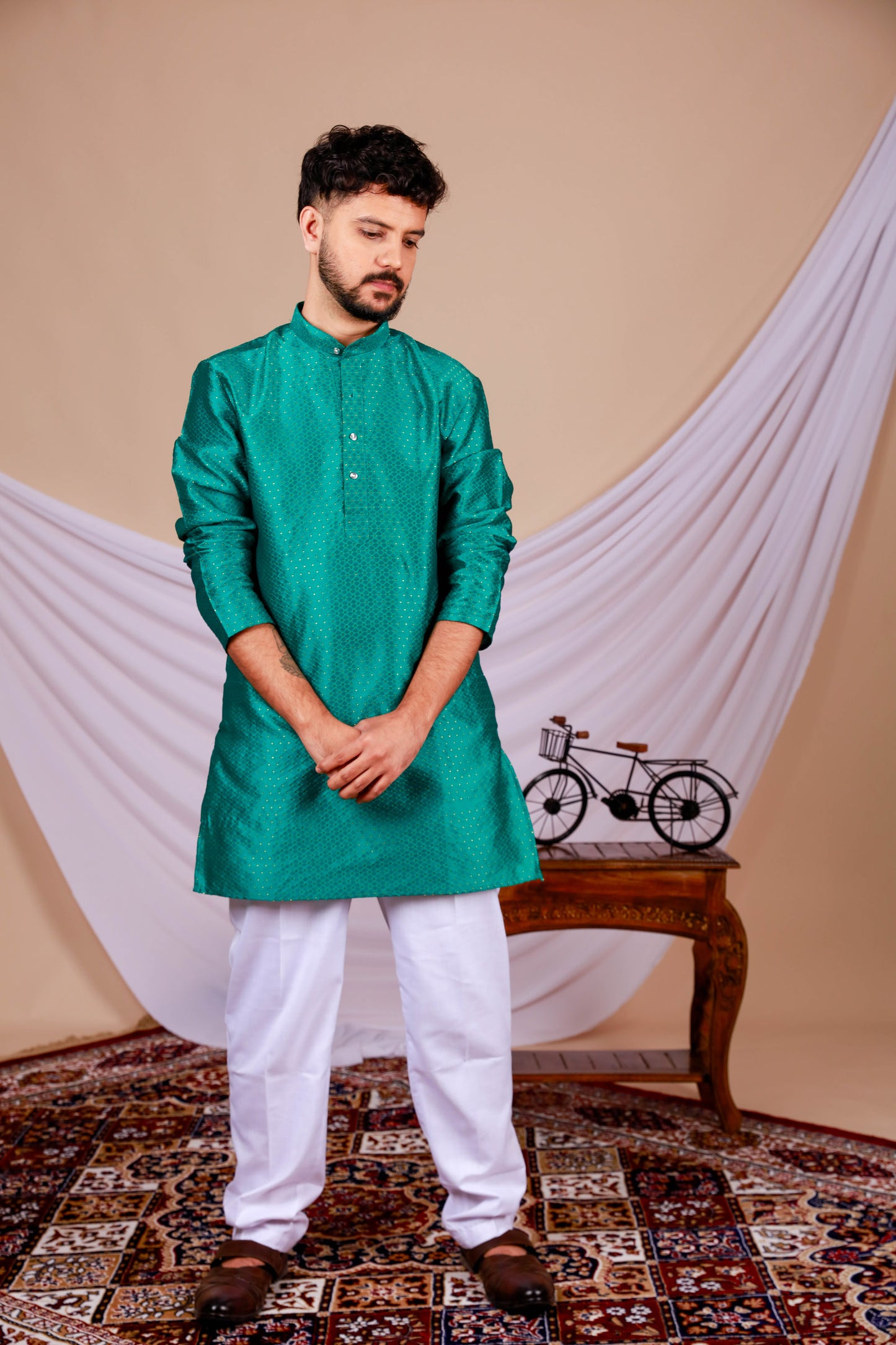 Geen Textured Kurta with golden dotted print for men (Only Kurta)