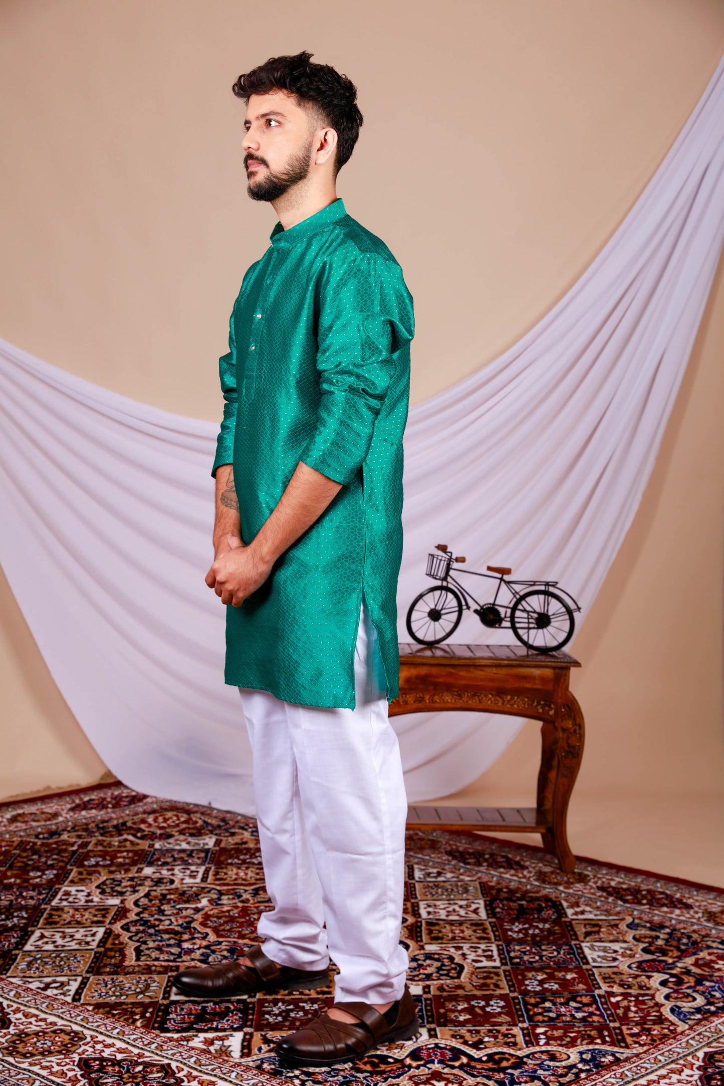 Geen Textured Kurta with golden dotted print for men (Only Kurta)