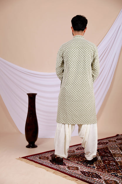 Green Lucknowi Kurta With Embroidery Work (Only Kurta)