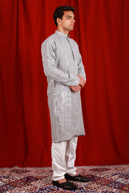 Grey Floral Embroiderd Kurta With Jari