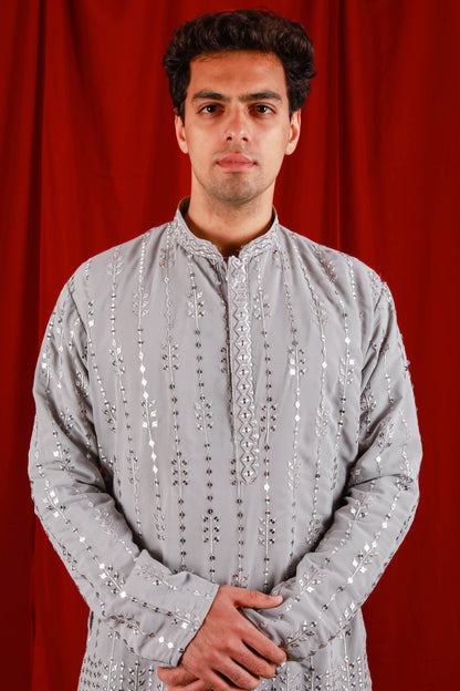 Grey Floral Embroiderd Kurta With Jari